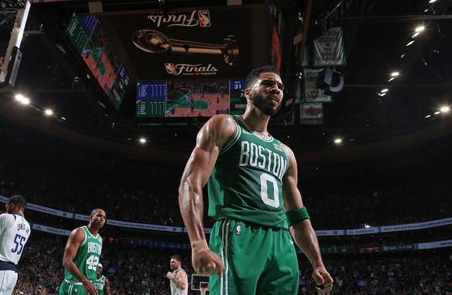 人心碎的消 人心碎的消