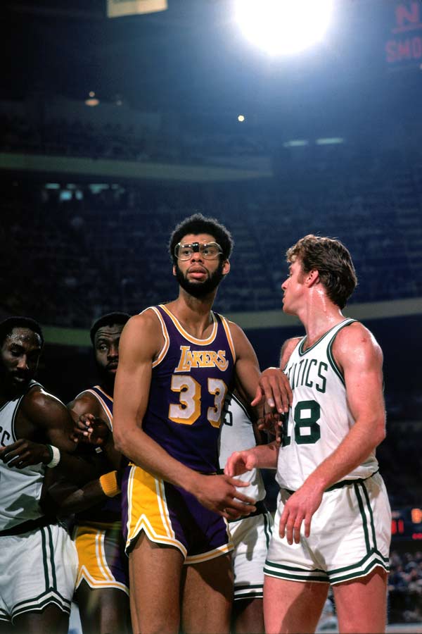 距离更紧 距离更紧