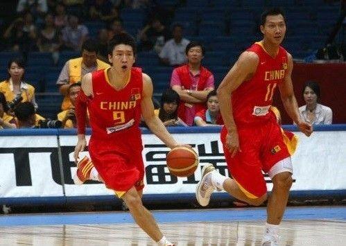 多数人打德